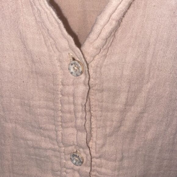 Women's TopShop Rose Pink Button Down Shirt - Picture 3 of 15